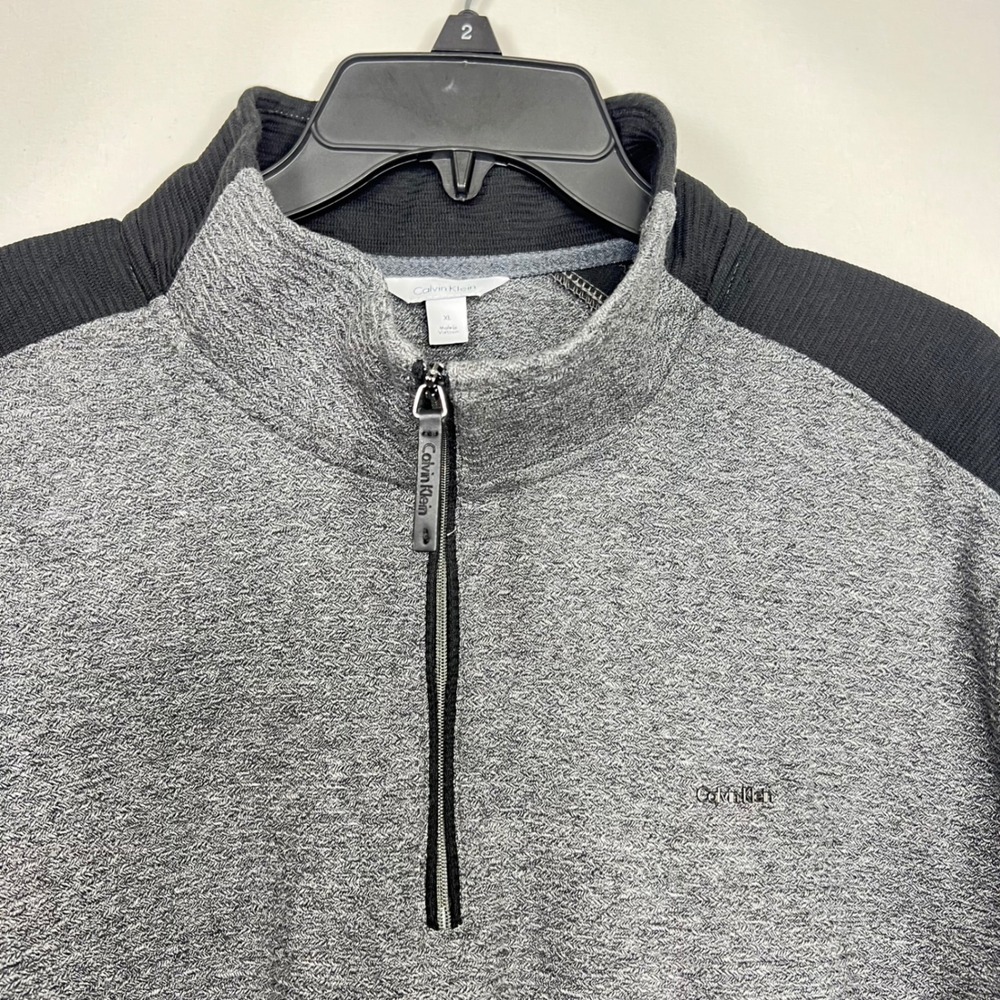 Calvin‎ Klein Gray Quarter Zip Pullover Mens XL Heather Ribbed Trim Sweater